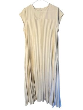 Pleated Cap-Sleeve Maxi Dress in Light Beige